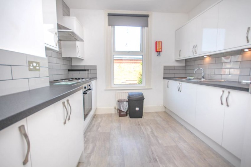 Images for Eight bedroom student house with three bathrooms - Gerald Road, Bournemouth