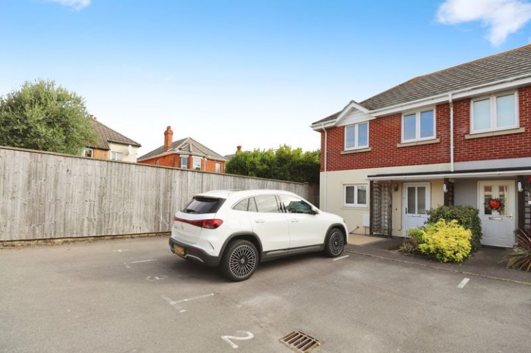 Avon Walk, Charminster