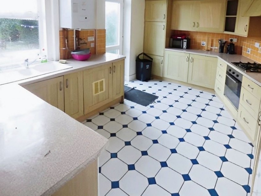 Images for Detached Student House With Two Bathrooms - Fitzharris Avenue, Winton