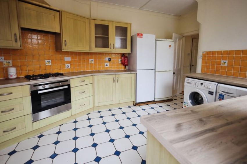 Images for Detached Student House With Two Bathrooms - Fitzharris Avenue, Winton