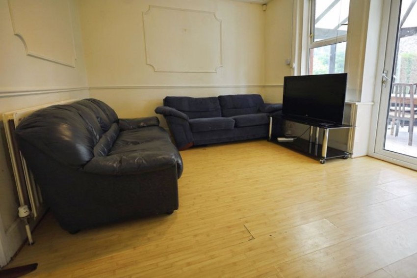 Images for Detached Student House With Two Bathrooms - Fitzharris Avenue, Winton