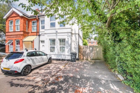 View Full Details for Richmond Park Close, Bournemouth