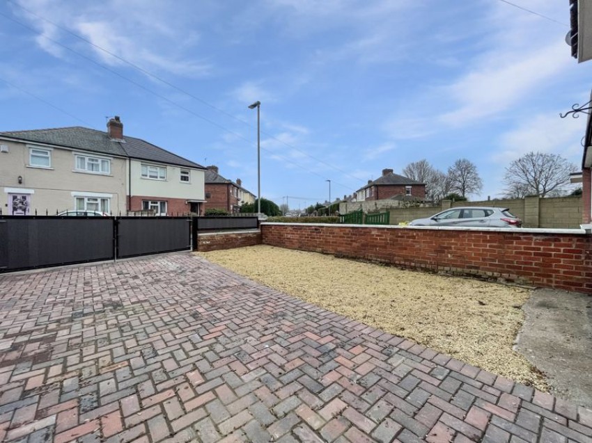 Images for Broomhill Crescent, Knottingley