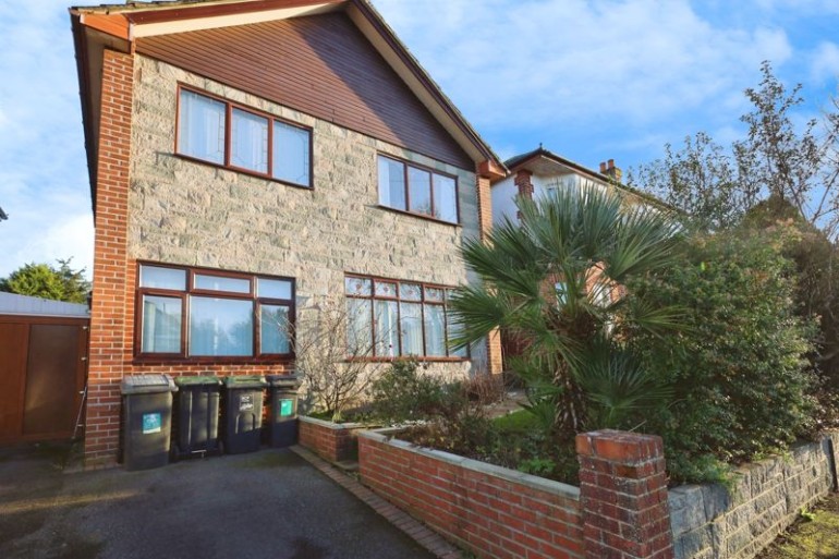 Homeside Road, Bournemouth