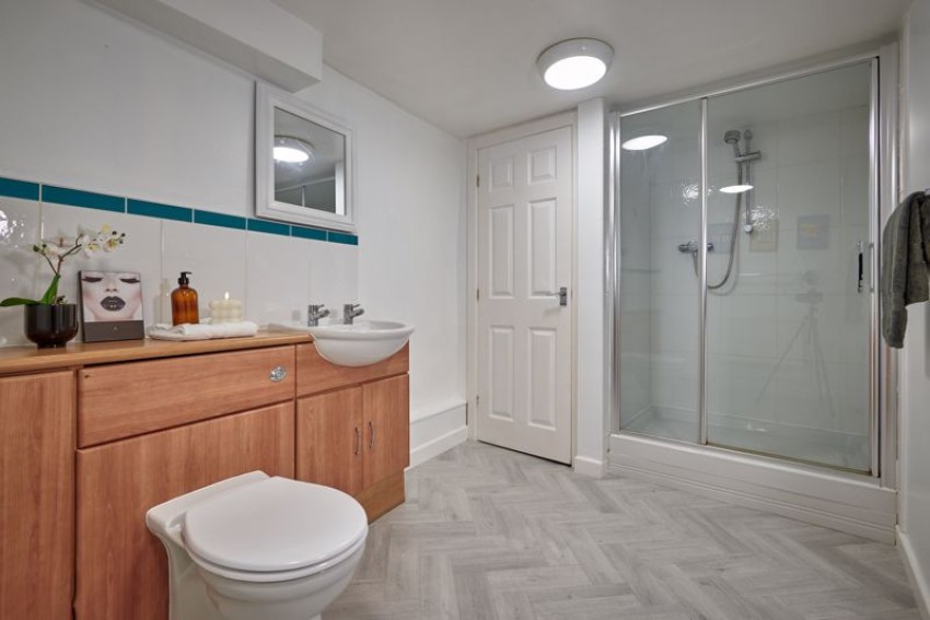 Images for The Ridge, Bingley