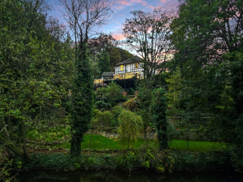 Images for The Ridge, Bingley