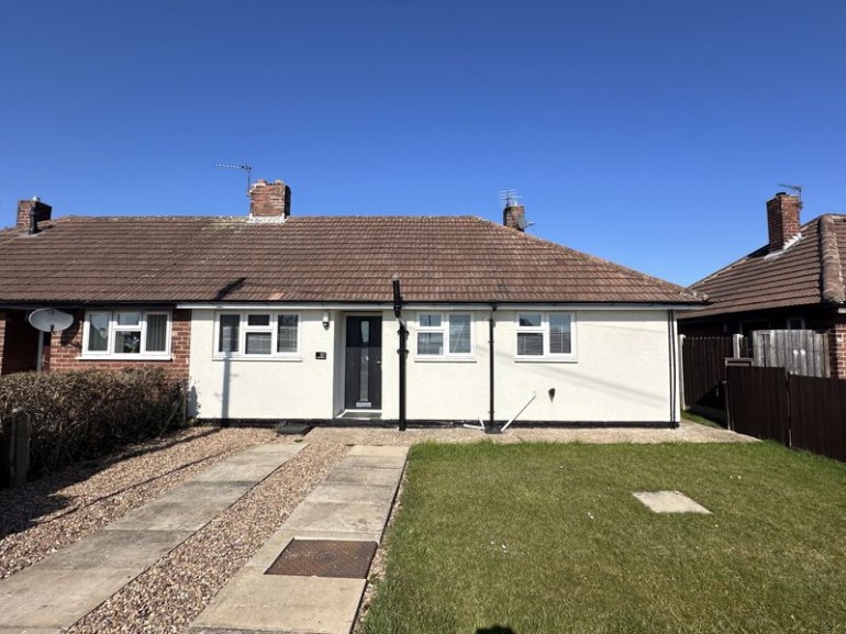 Rose Avenue, Upton