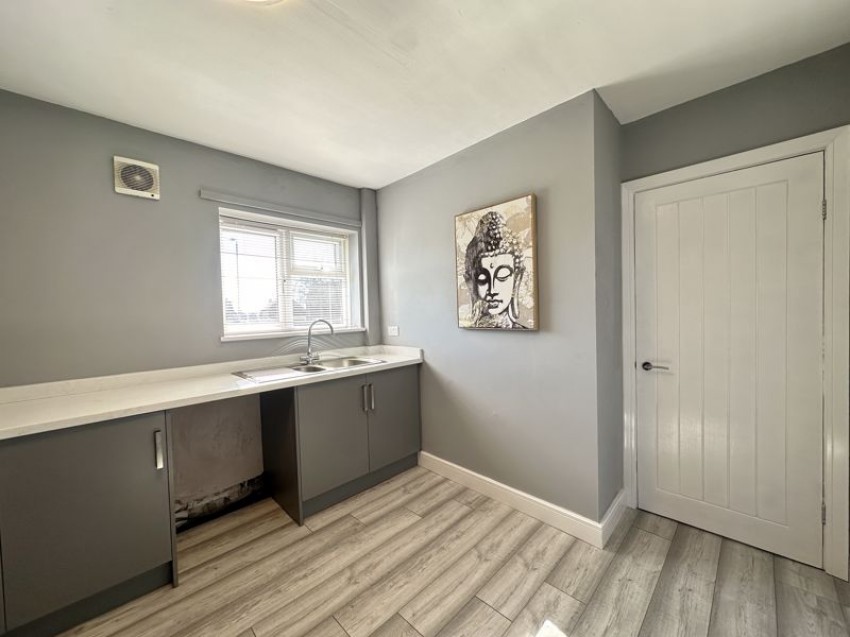 Images for Rose Avenue, Upton