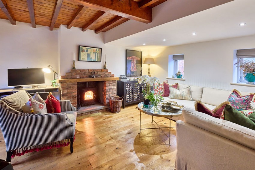 Images for Chapel Hill, Darrington