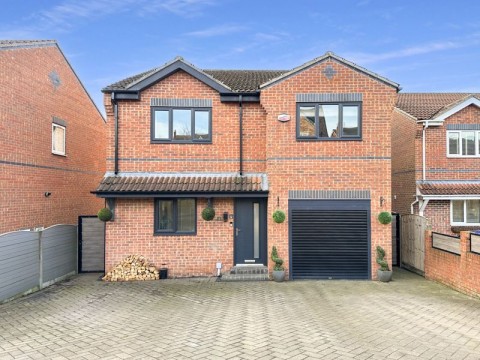 View Full Details for Hemings Way, South Elmsall