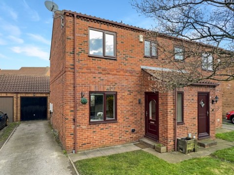 View Full Details for Summerfield Close, Brotherton