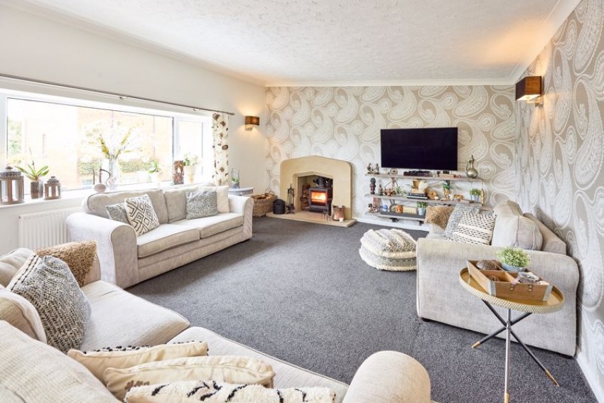 Images for Almshouse Lane, Newmillerdam