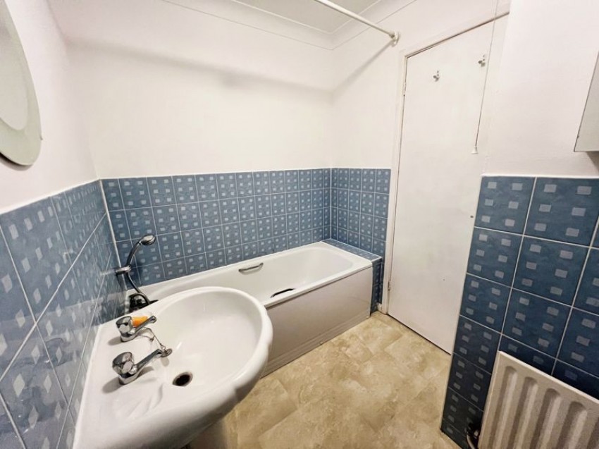 Images for Robsall Close, Poole