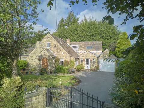 View Full Details for The Spinney, Rawdon