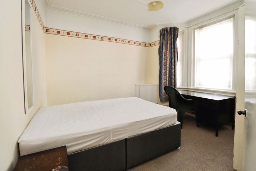 Images for Brassey Road, Winton