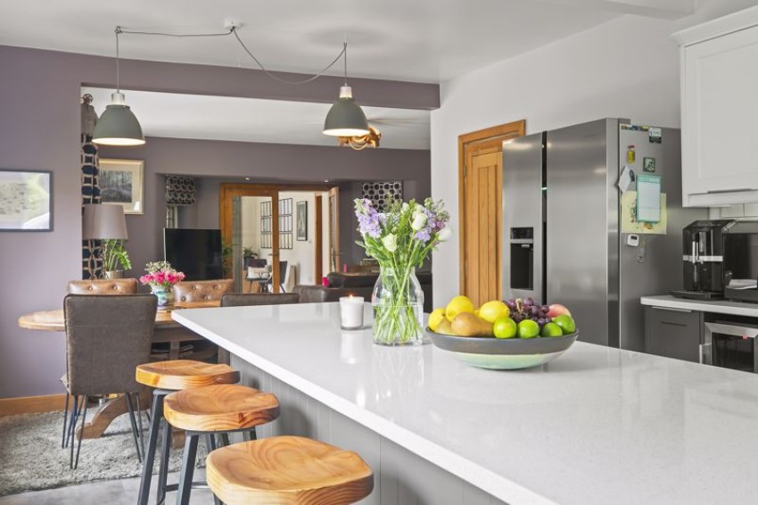 Images for Halstead Drive, Menston