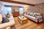 Images for The Gate House, Great North Road, Wentbridge