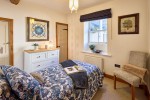 Images for The Gate House, Great North Road, Wentbridge
