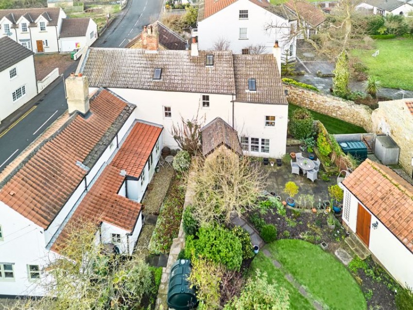Images for The Gate House, Great North Road, Wentbridge