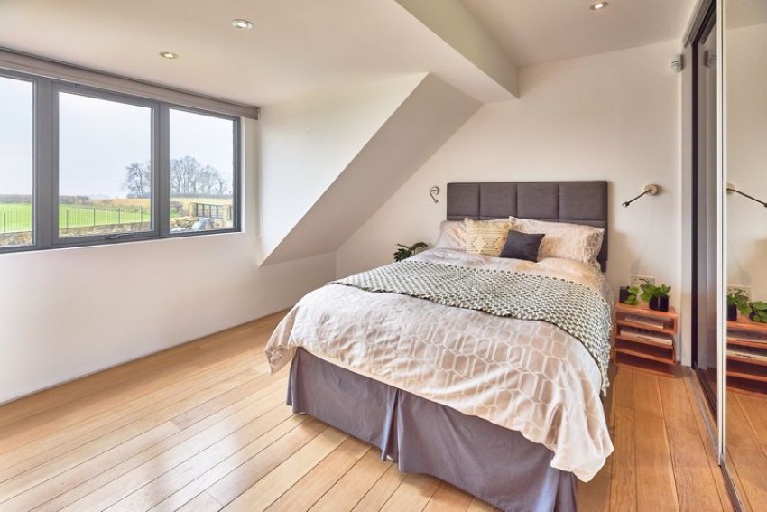 Images for Ulaka, Clayton