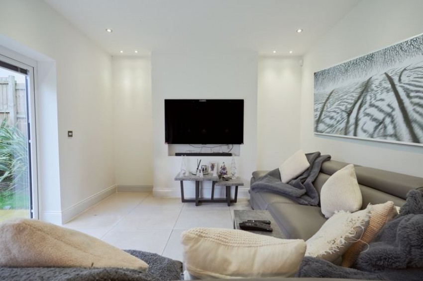 Images for Cuckoo Drive, Menston