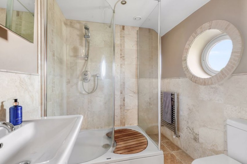 Images for Victoria Avenue, Menston