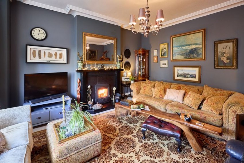 Images for Greystones, Carleton Road, Pontefract