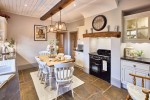 Images for Wood Farmhouse Doncaster Road, Goole