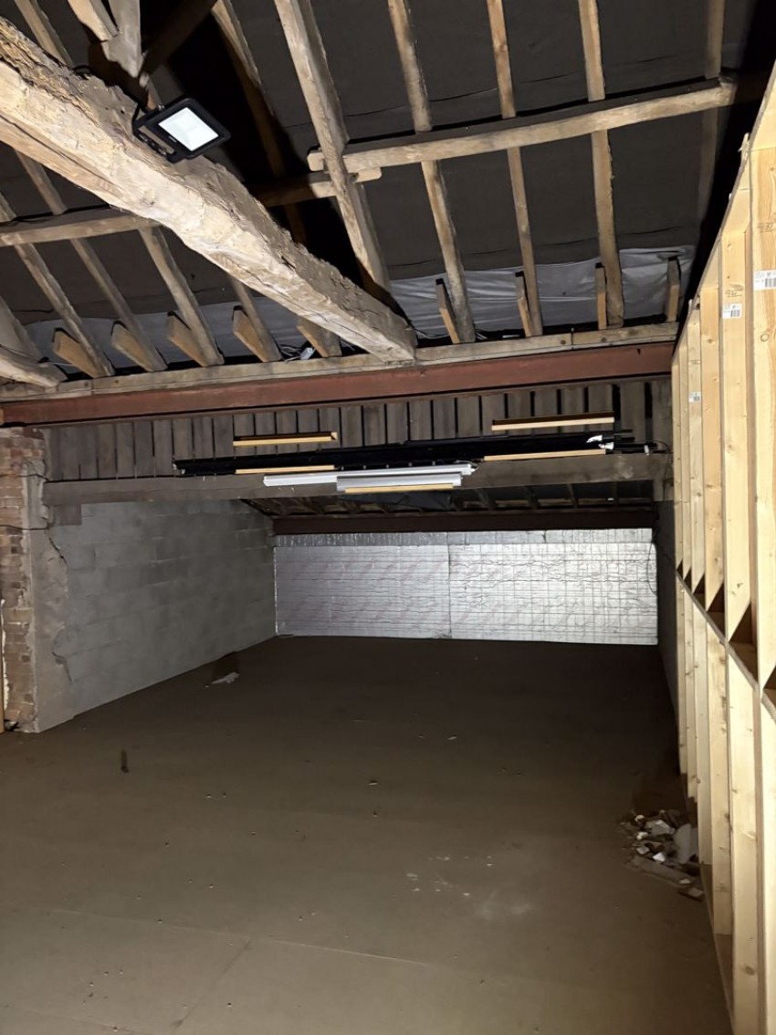 Images for Wood Farmhouse, Doncaster Road, Whitley