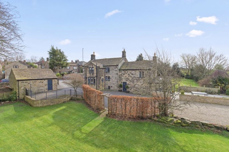 Apperley Lane, Yeadon