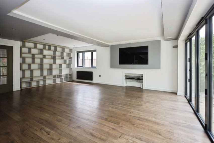 Images for Meadow Close, Ferndown