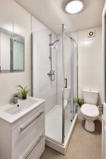 Images for 37B High Street, Hook