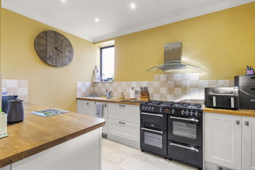 Images for Apperley Lane, Rawdon