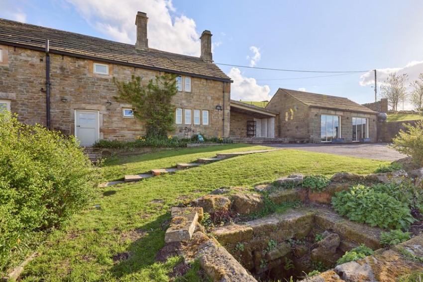 Images for Higher Murgatshaw Farm, Blackshaw Head, Hebden Bridge