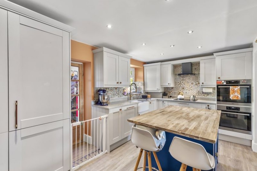 Images for Otley Road, Guiseley