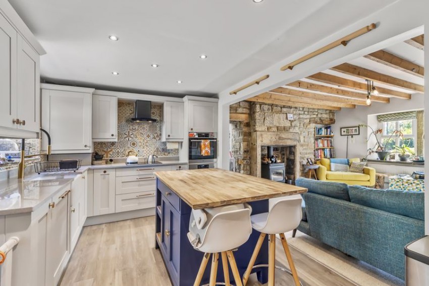 Images for Otley Road, Guiseley