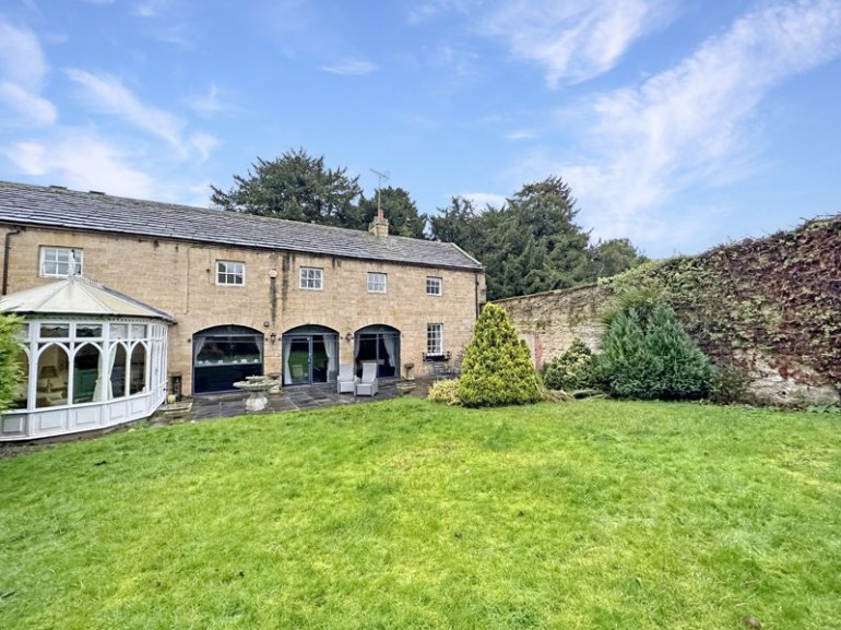 Estcourt Road, Darrington