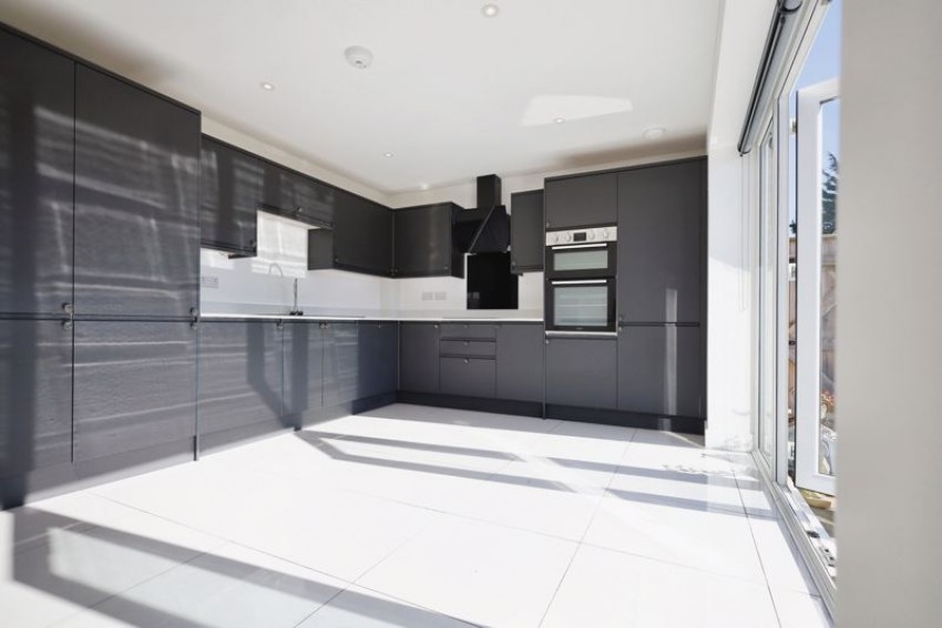 Images for Detached House in Edgehill Road, Winton Built 4 Years Ago With South Facing Garden