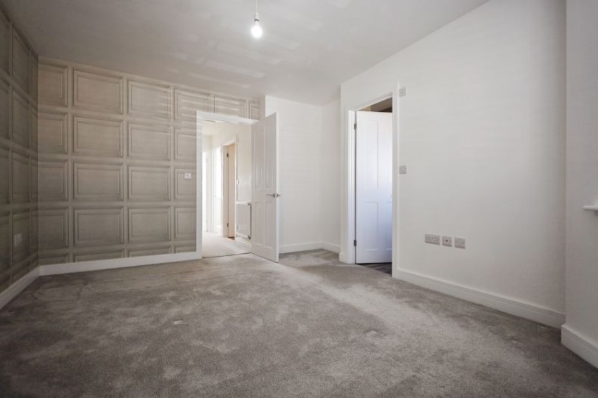 Images for Detached House in Edgehill Road, Winton Built 4 Years Ago With South Facing Garden