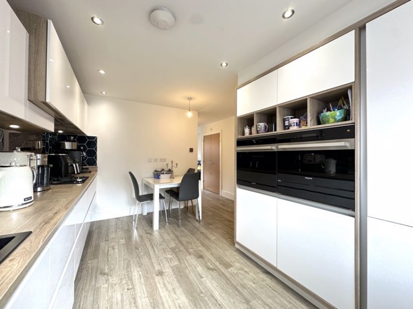 Images for Battle Grove, Pontefract