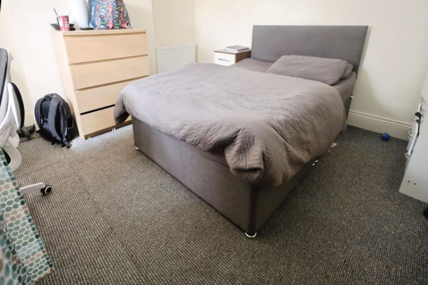 Images for Seven Double Bedrooms / Five Bathrooms - Walpole Road, Bournemouth