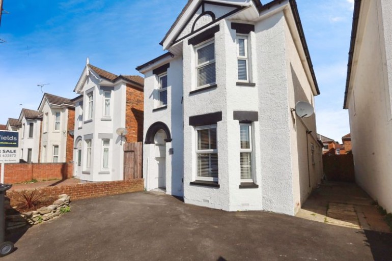 Capstone Road, Bournemouth