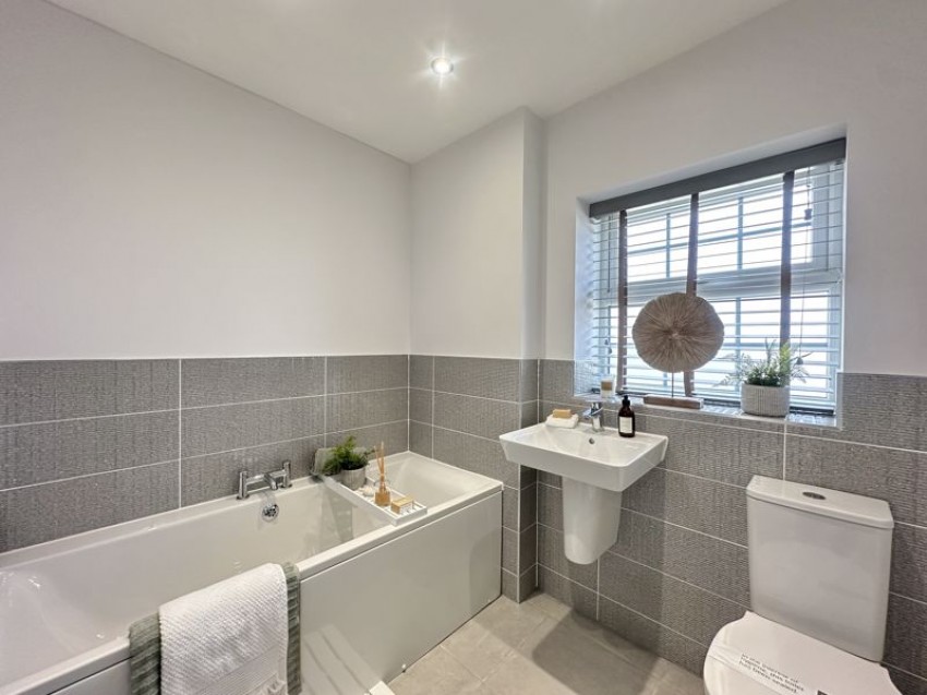 Images for Pontefract Road, Featherstone