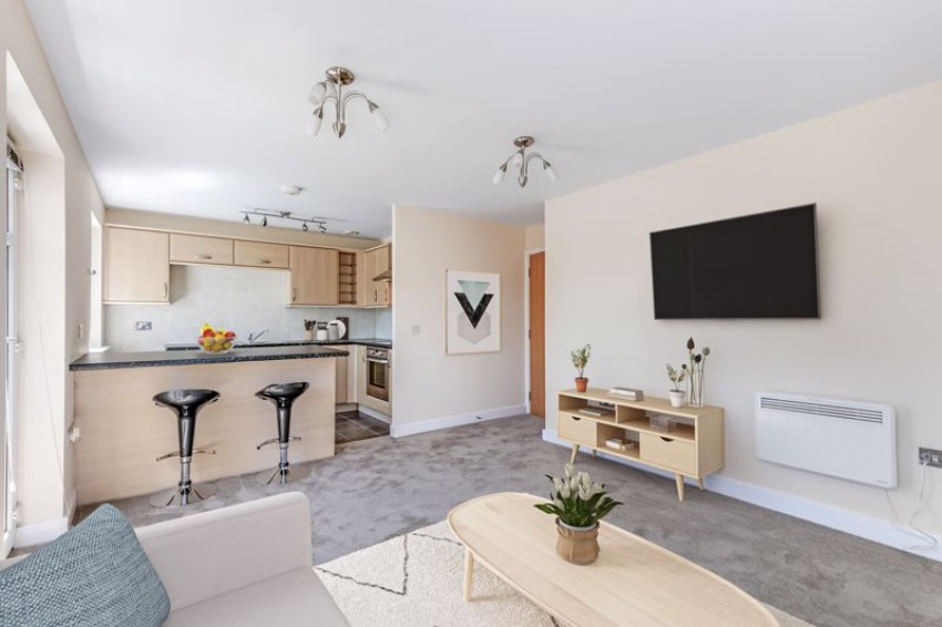 Images for High Royds Drive, Menston
