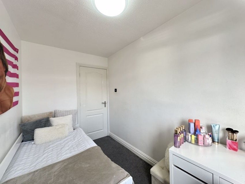 Images for Brindle Park Drive, Castleford