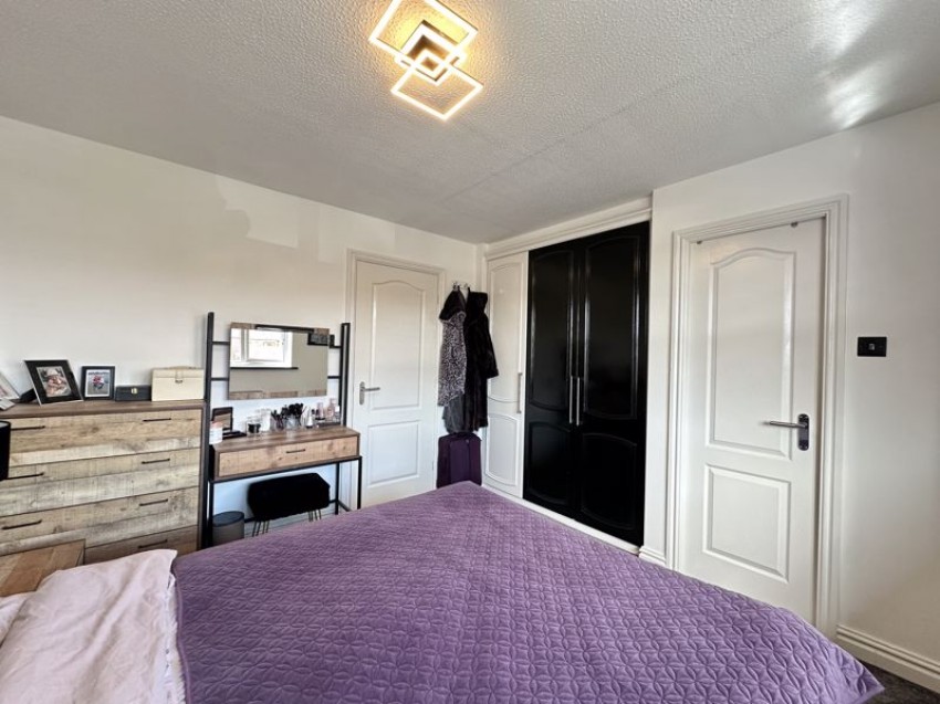 Images for Brindle Park Drive, Castleford
