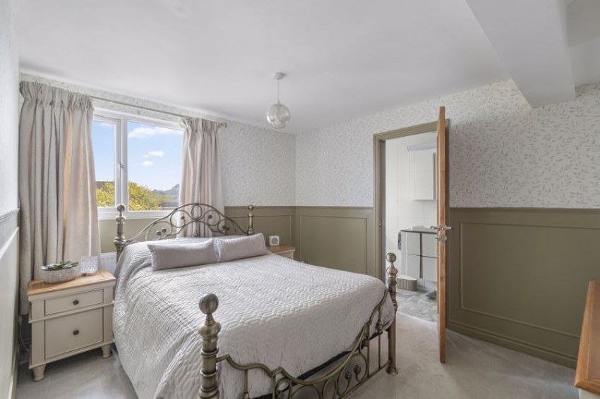 Images for Otley Road, Guiseley