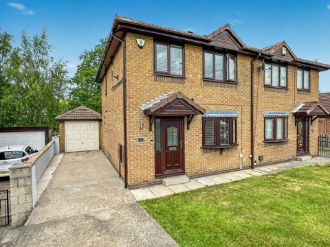 View Full Details for Meadow Croft, Hemsworth