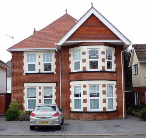 View Full Details for 40 Pinecliffe Avenue, Bournemouth