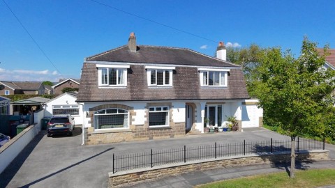 View Full Details for Holme Grove, Burley-in-Wharfedale